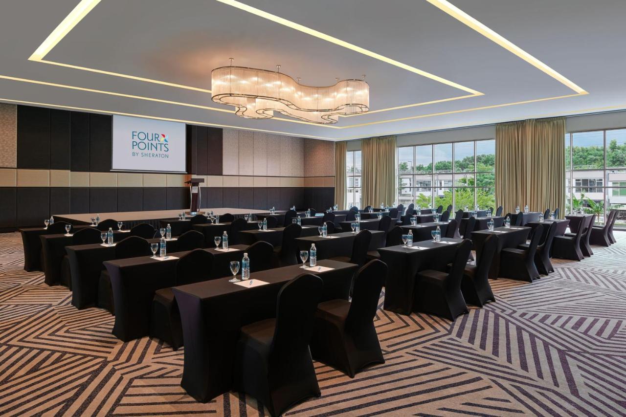 Four Points By Sheraton Desaru Exteriér fotografie