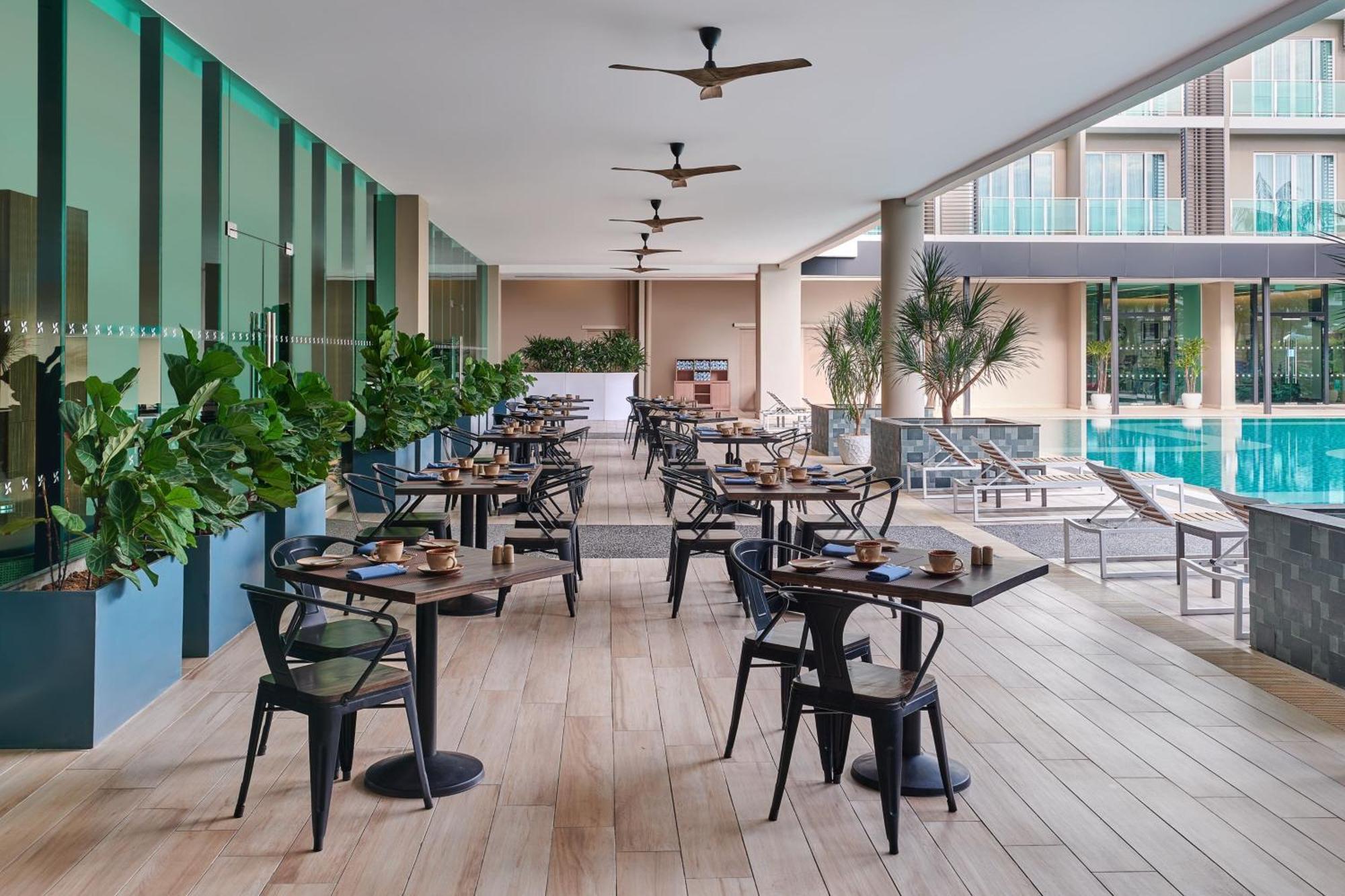 Four Points By Sheraton Desaru Exteriér fotografie